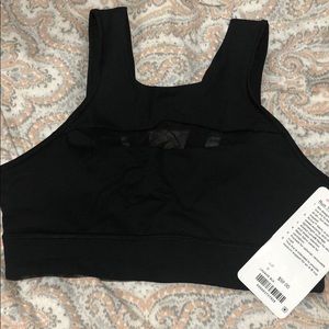 Lululemon run the day bra